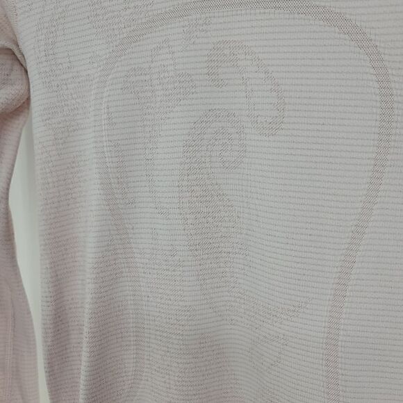 Lululemon swiftly tech pink paisley - Picture 6 of 8